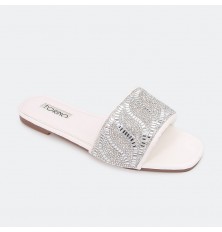 flat slipper with crystal