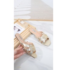 Elegant women's slide slippers