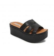 Comfortable women's wedge...