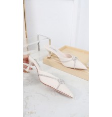 Soft women's low-heeled mules