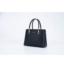 IA012311129 , A classic bag...