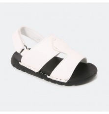 slide sandal with elegance...