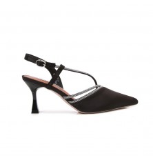 Gorgeous slingback pumps...