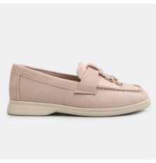 Comfy stylish girls' shoes...