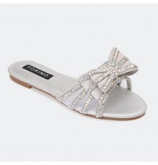 Attractive and elegant slipper