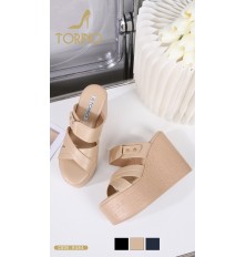 Unique X-shaped wedge shoes