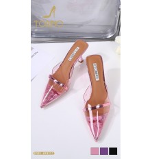 Transparent heeled slippers...